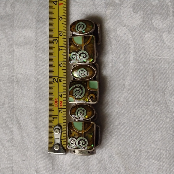 Silver metal and green enamel bracelet - Picture 4 of 4